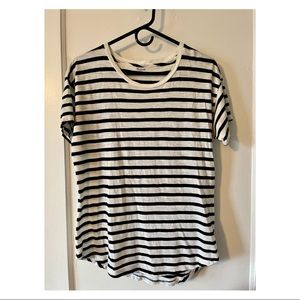 Black and white striped Madewell t shirt